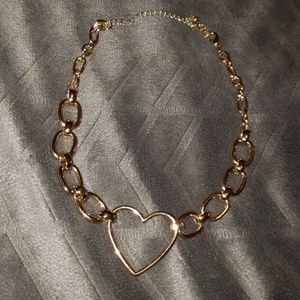 GOLD HEART CHOKER NECKLACE